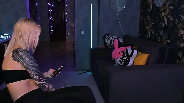 Blckmirrorr Live XXX-Chat