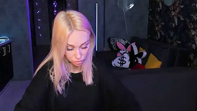 Blckmirrorr Live XXX-Chat