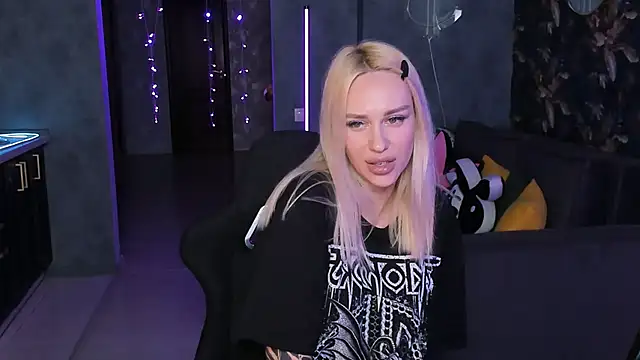 Онлайн чат XXX Blckmirrorr