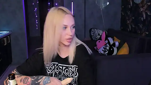 Blckmirrorr Live XXX-chat