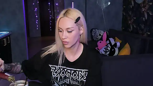 Blckmirrorr Live XXX-Chat