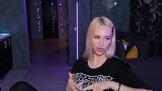Blckmirrorrn Live XXX chat