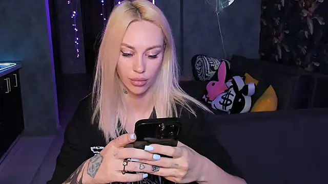 Blckmirrorr Live XXX Chat