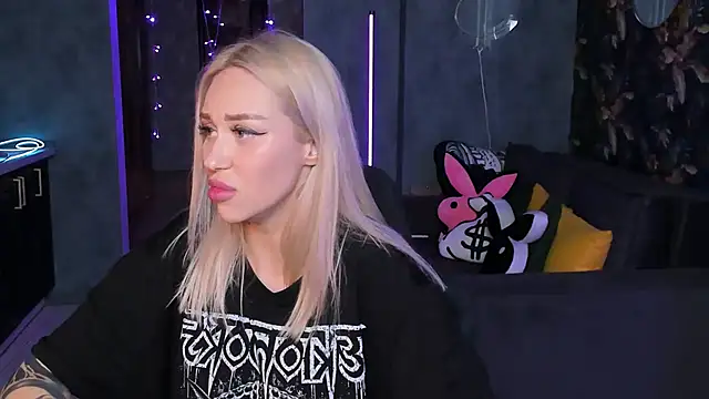 Živý XXX chat Blckmirrorr
