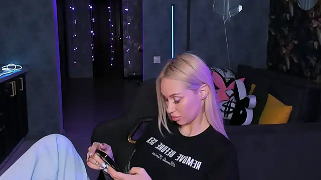 Blckmirrorr – Live XXX-chat