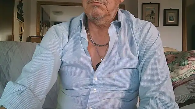 Show de gyodybis na webcam
