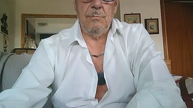 Pokazy przed kamerką – gyodybis