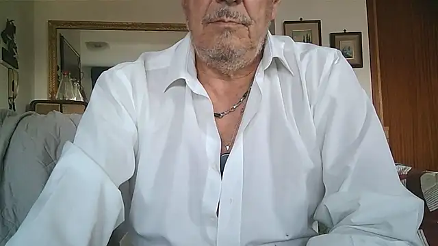 عرض كام gyodybis