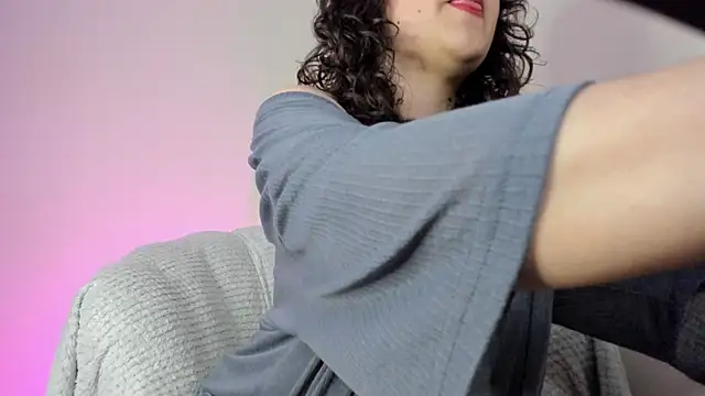 lylah_brosst Chat XXX live