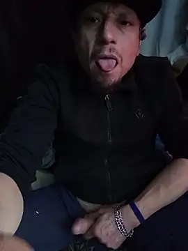 pauloandres Webcam show