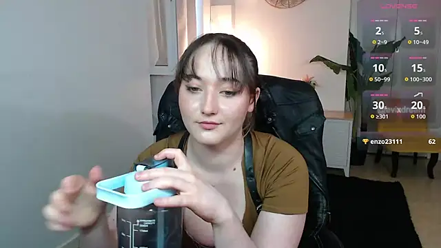 Crystal-dreamt Live XXX-Chat