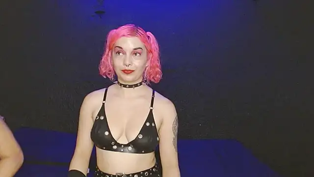 ASTRIDBULM Show in webcam