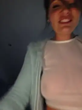 عرض كام JuneLaFrenchie