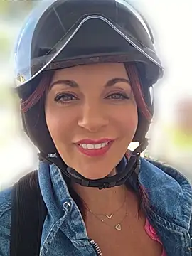 JuneLaFrenchie – Naživo XXX chat
