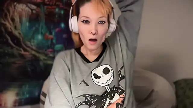 FRRANNKIE webcam show