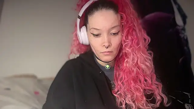 FRRANNKIE Show in webcam