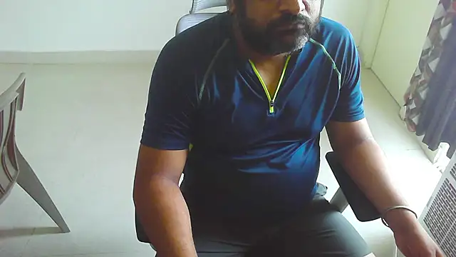 rentarob Show in webcam
