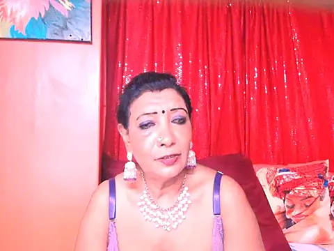 indiansarika65's Live XXX Chat