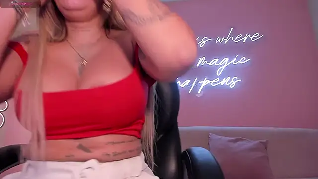 Živý XXX chat SophiePalmer