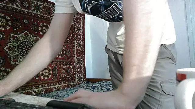 FillipsonDon Show in webcam