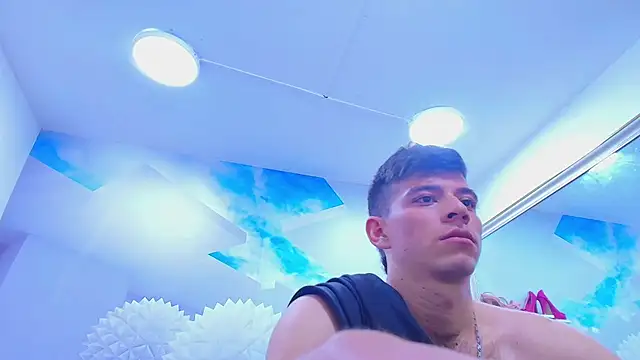 DEIBY_BABY Adlı Modelin Canlı XXX Sohbeti