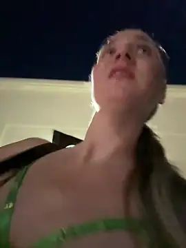 SkyelarsWorld's Webcam Show