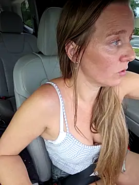 SkyelarsWorld's Webcam Show