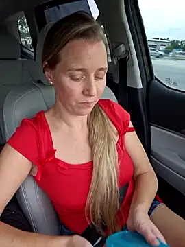 SkyelarsWorld's Webcam Show