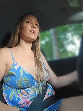 Вебкам-шоу SkyelarSomer