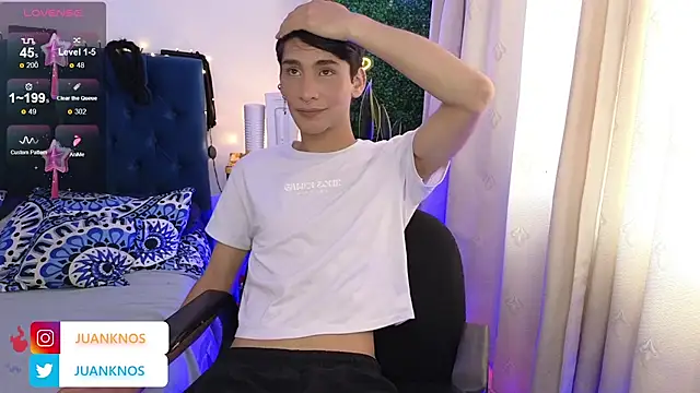 by_pandora Show Webcam