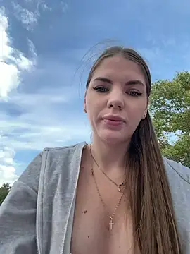 _i_have_cookies1's Live XXX Chat