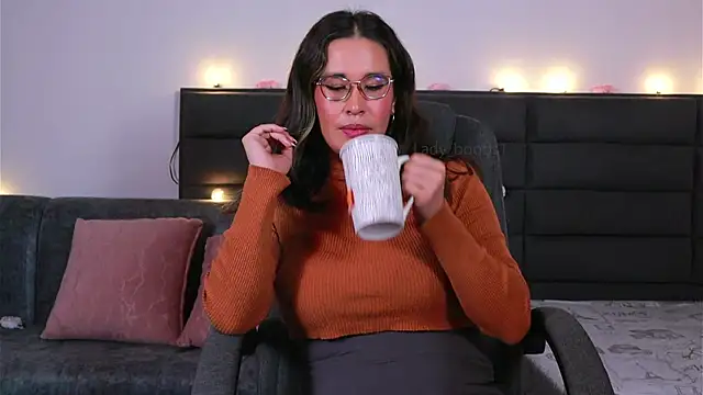 Chat +18 de kathieandpovcock1 ao vivo