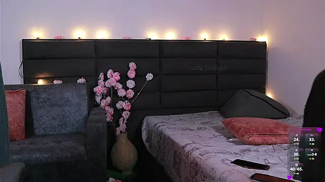 kathieandpovcock1 웹캠 쇼