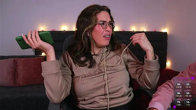 kathieandpovcock1 Obrolan Langsung XXX