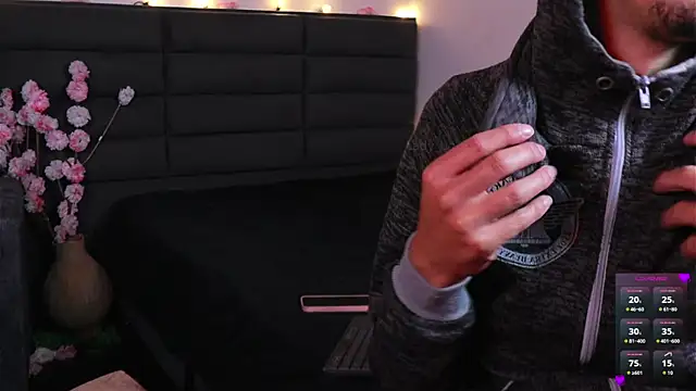 Chat XXX en directo de kathieandpovcock1