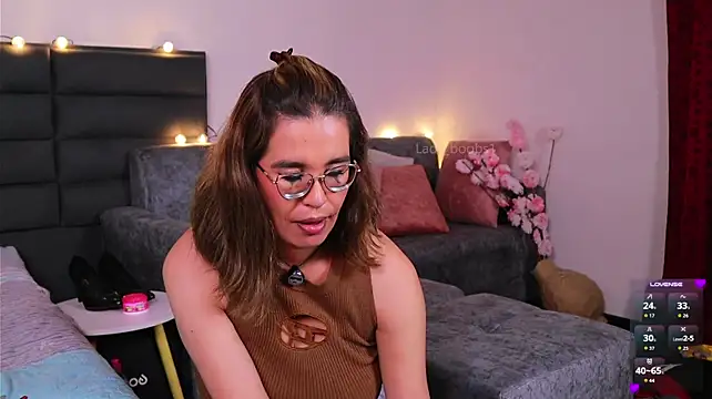 kathieandpovcock1 Webcamshow