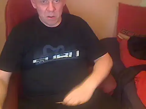 ArmySweater – webcam-show
