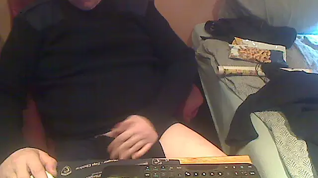 ArmySweater Webcam Show