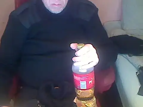 ArmySweater webcam show