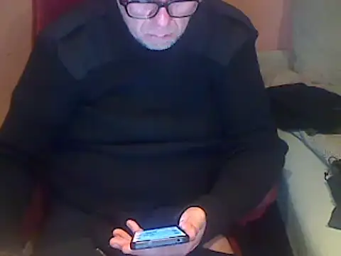 ArmySweater Webcam Show