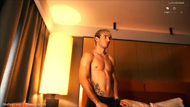 Bbrandon_ Show in webcam
