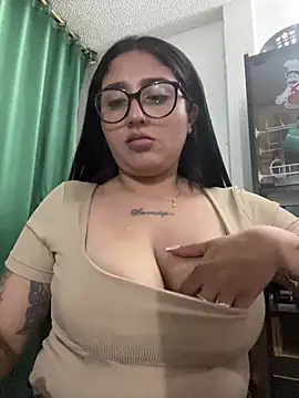 croftsmila's Webcam Show