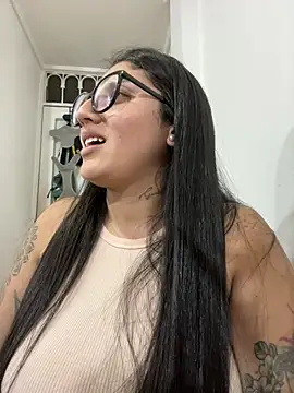 croftsmila's Webcam Show