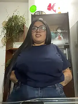 croftsmila's Live XXX Chat