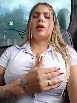 Cata_city1106's Webcam Show