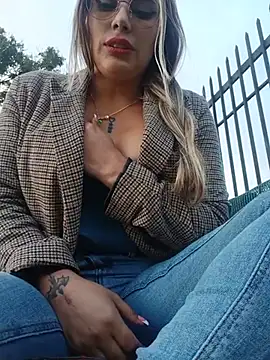 Cata_city1106 Chat XXX in diretta