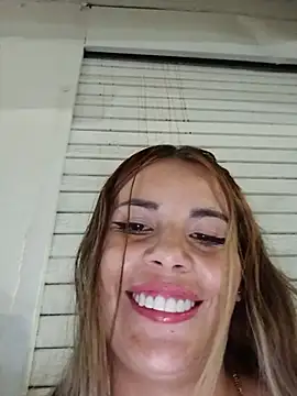 Chatroom XXX en direct de Cata_city1106