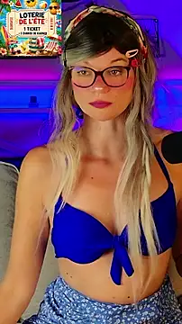 Kittychatte Chat XXX in diretta