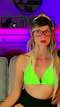 Kittychatte Chat XXX in diretta