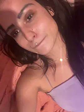 LaPetitechienne1 Live XXX-Chat